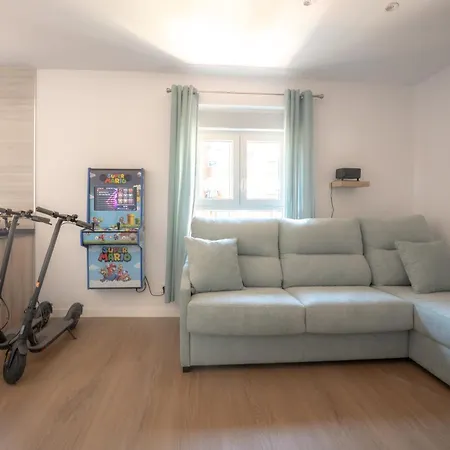 Nuevo, Maquina Arcade, Patinetes Y Parking Oviede